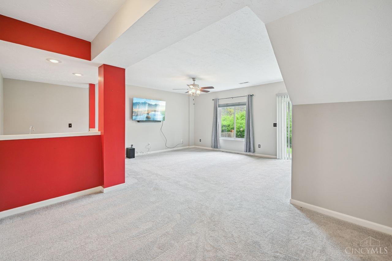 2400 Buddleia Court #8D, Cincinnati, Ohio image 26