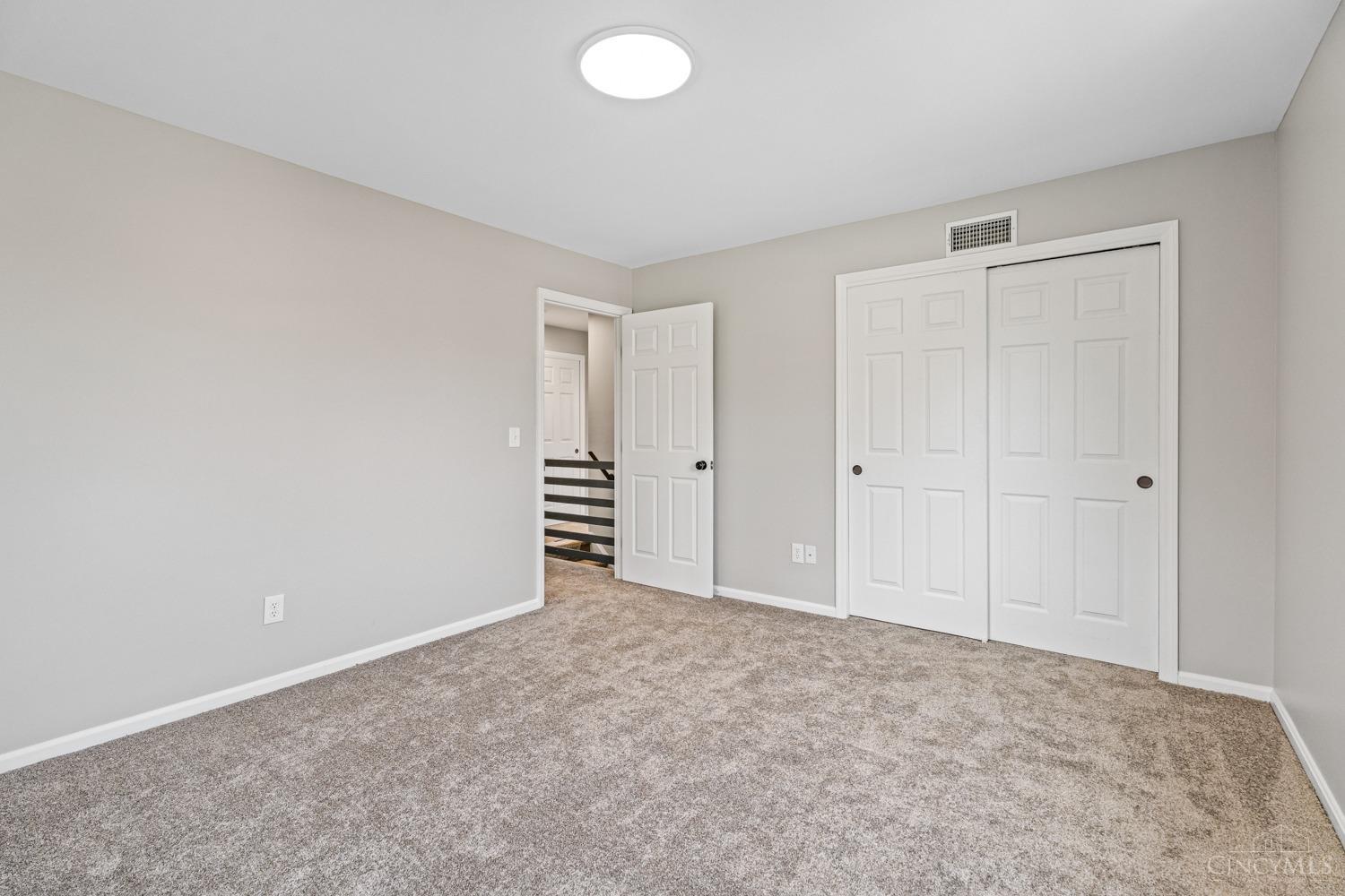6001 Trowbridge Drive, Sycamore Twp, Ohio image 19