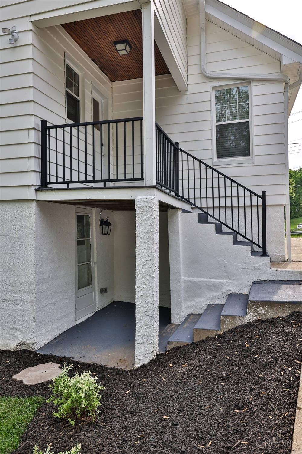 3937 Paxton Avenue, Cincinnati, Ohio image 29