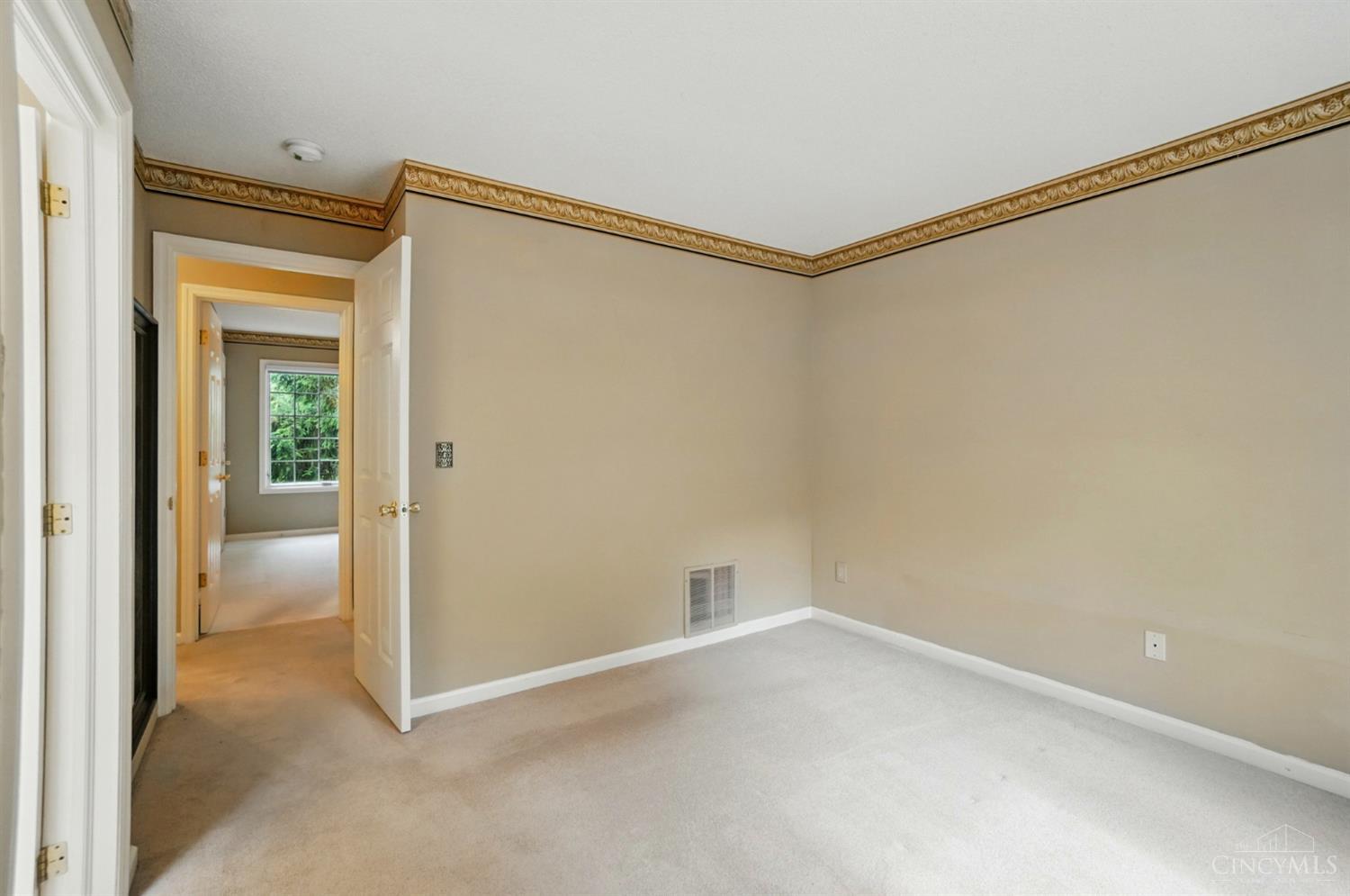 965 Deis Drive, Fairfield, Ohio image 27