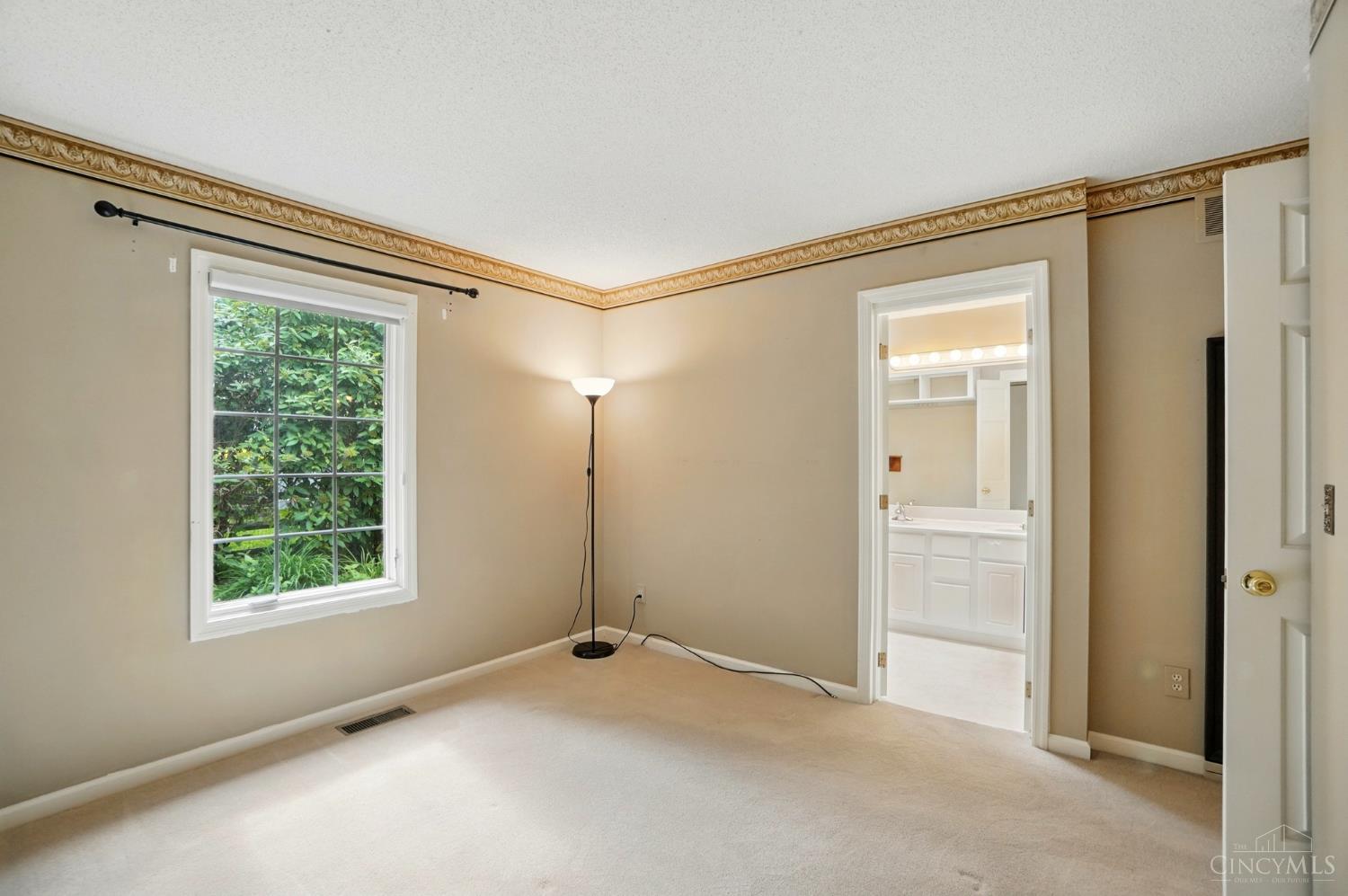 965 Deis Drive, Fairfield, Ohio image 28