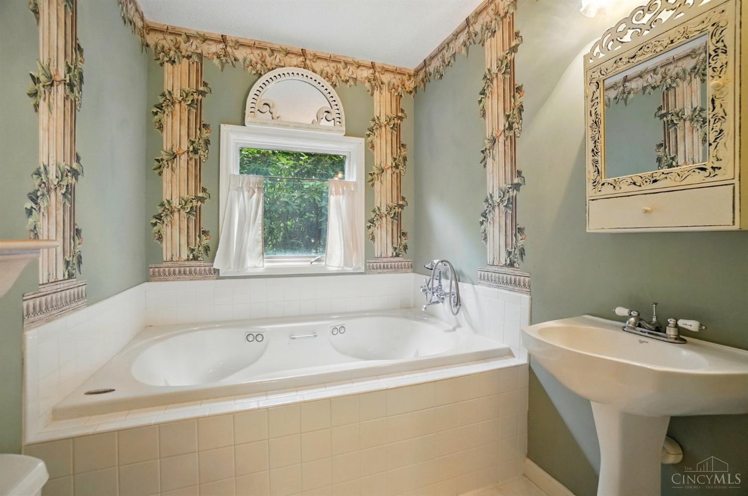 965 Deis Drive, Fairfield, Ohio image 36