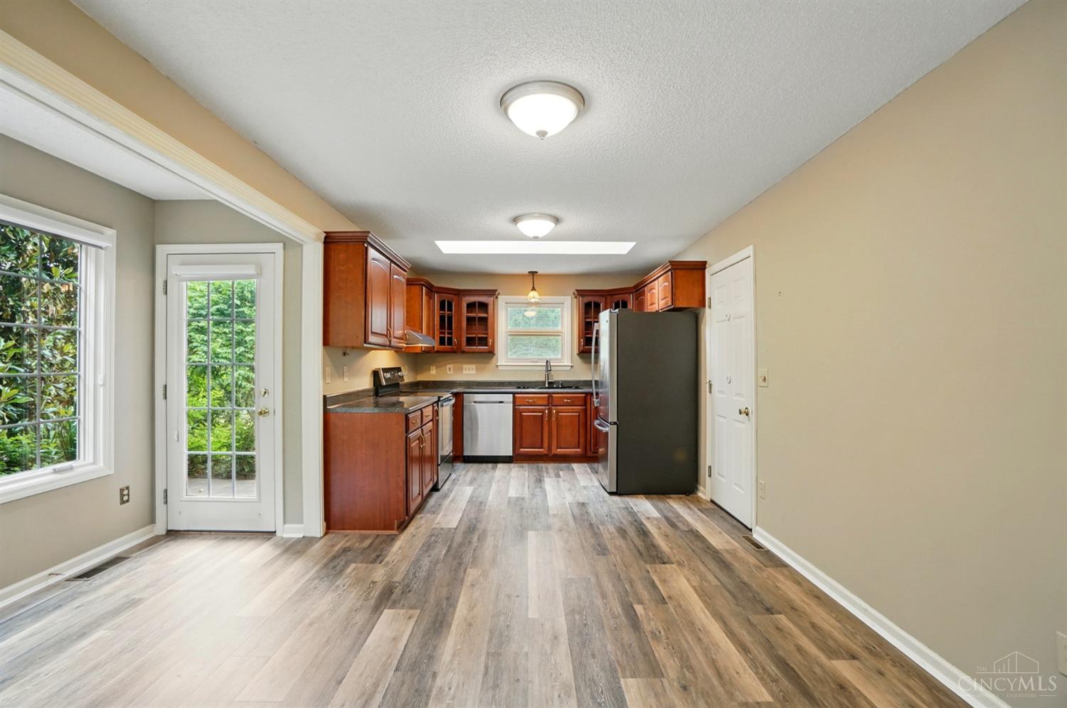 965 Deis Drive, Fairfield, Ohio image 13