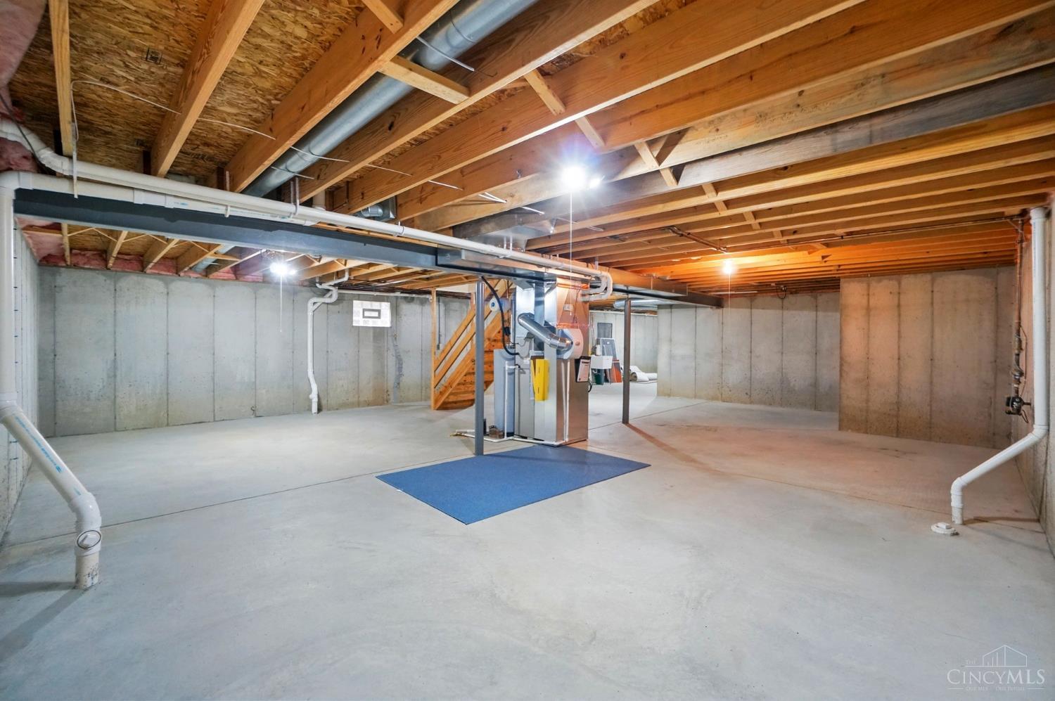 965 Deis Drive, Fairfield, Ohio image 45