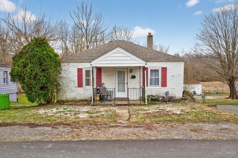 Photo of 309 King Avenue, South Lebanon, OH 45065 (MLS # 1865071)