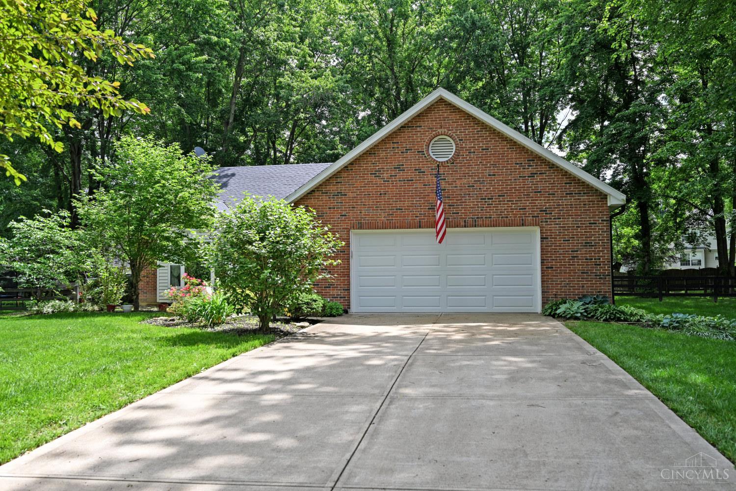 3720 Charterwood Court, Pierce Twp, Ohio image 2