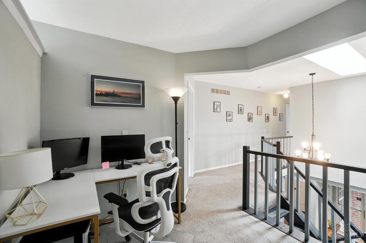 Anderson Twp, Ohio 45255, United States, 2 Bedrooms Bedrooms, ,3 BathroomsBathrooms,Residential,Active,155358