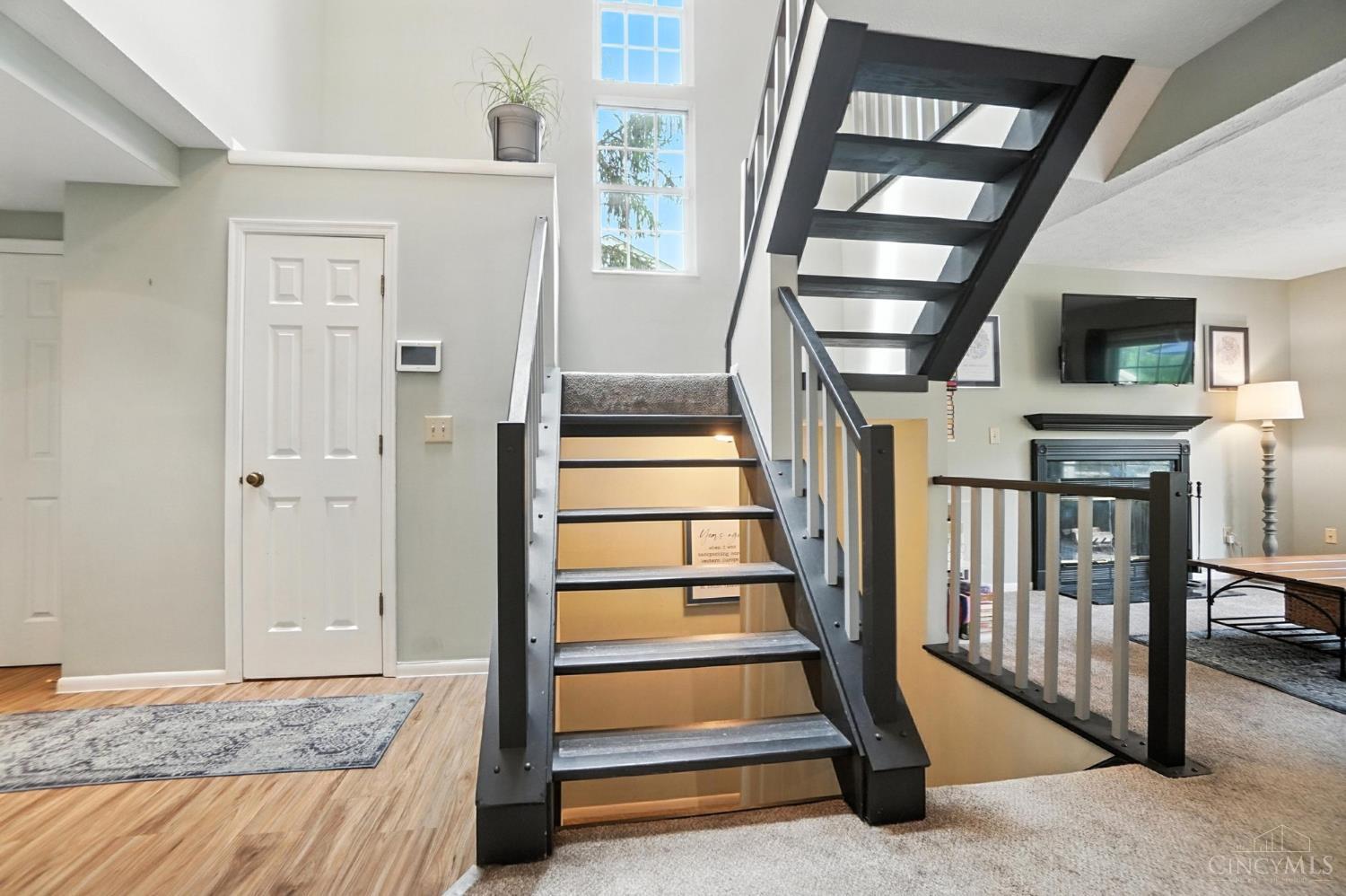 Anderson Twp, Ohio 45255, United States, 2 Bedrooms Bedrooms, ,3 BathroomsBathrooms,Residential,Active,155358