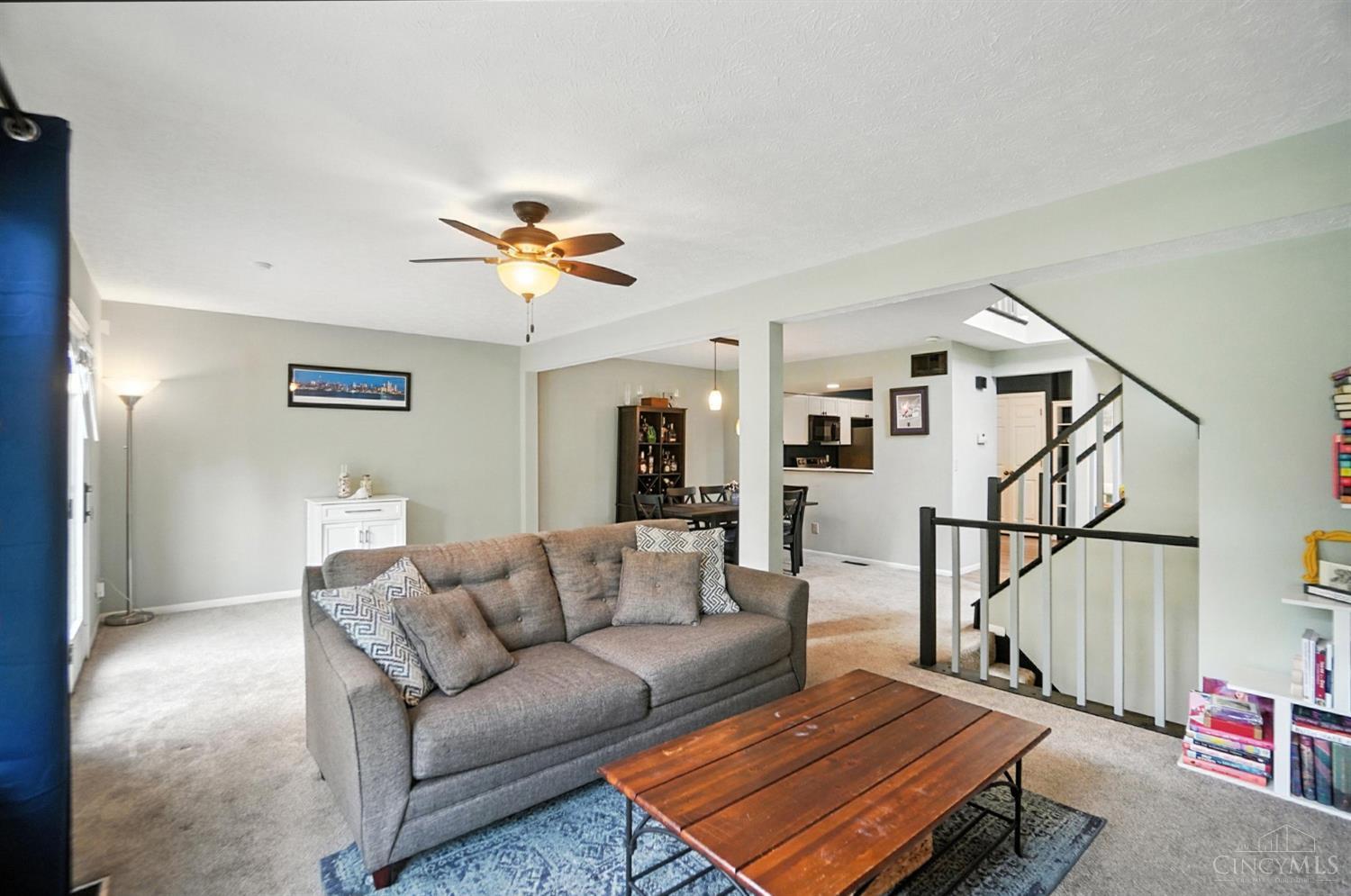 Anderson Twp, Ohio 45255, United States, 2 Bedrooms Bedrooms, ,3 BathroomsBathrooms,Residential,Active,155358