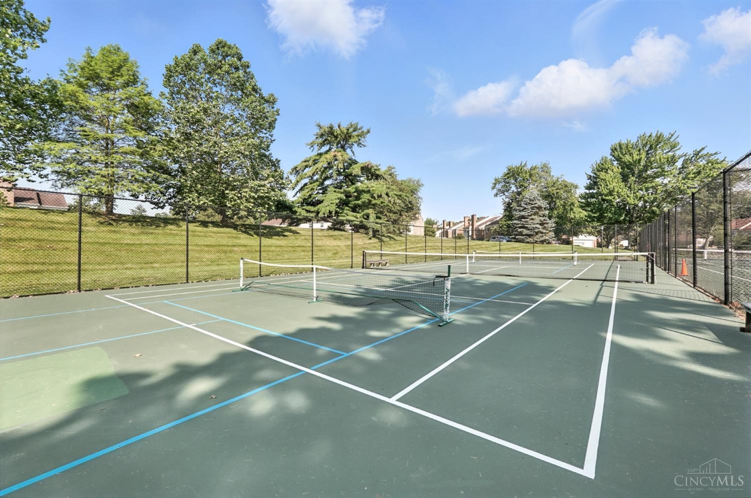 Anderson Twp, Ohio 45255, United States, 2 Bedrooms Bedrooms, ,3 BathroomsBathrooms,Residential,Active,155358