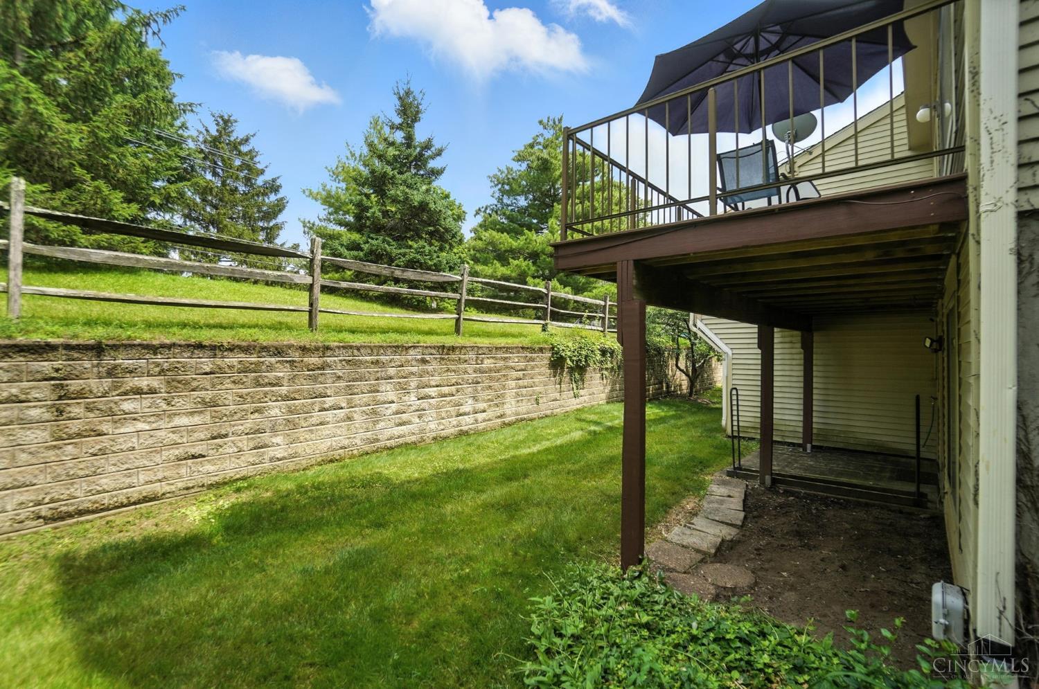 Anderson Twp, Ohio 45255, United States, 2 Bedrooms Bedrooms, ,3 BathroomsBathrooms,Residential,Active,155358