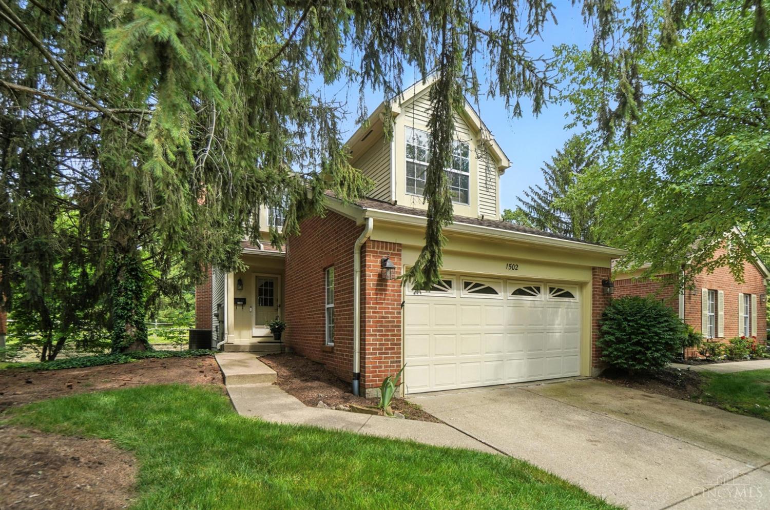 Anderson Twp, Ohio 45255, United States, 2 Bedrooms Bedrooms, ,3 BathroomsBathrooms,Residential,Active,155358