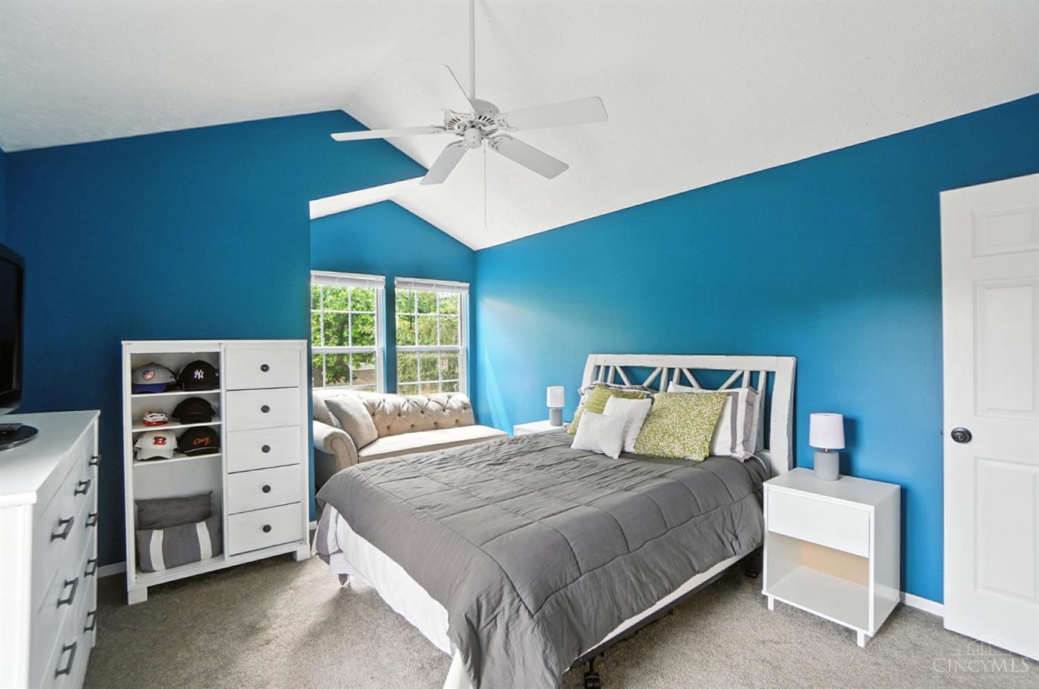 Anderson Twp, Ohio 45255, United States, 2 Bedrooms Bedrooms, ,3 BathroomsBathrooms,Residential,Active,155358