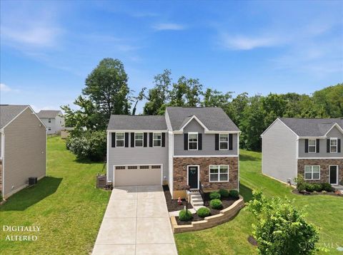 Homes For Sale - 4990 Sullivans Ridge Drive<br/> Morrow, OH 45152