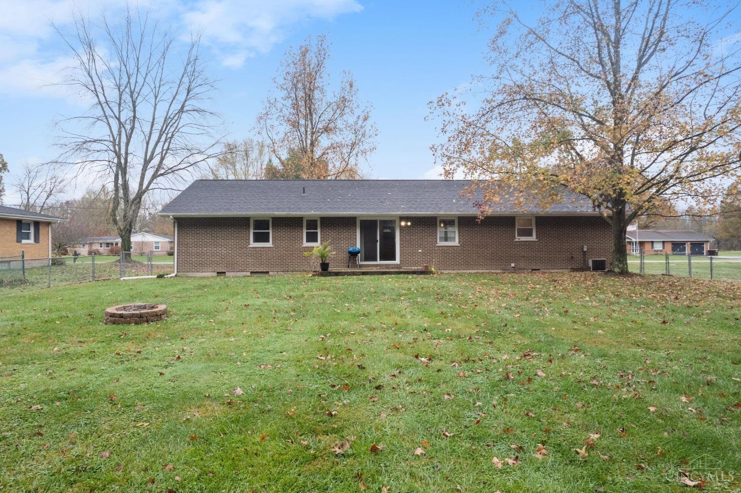 3316 Vic Joy Drive, Tate Twp, Ohio image 11