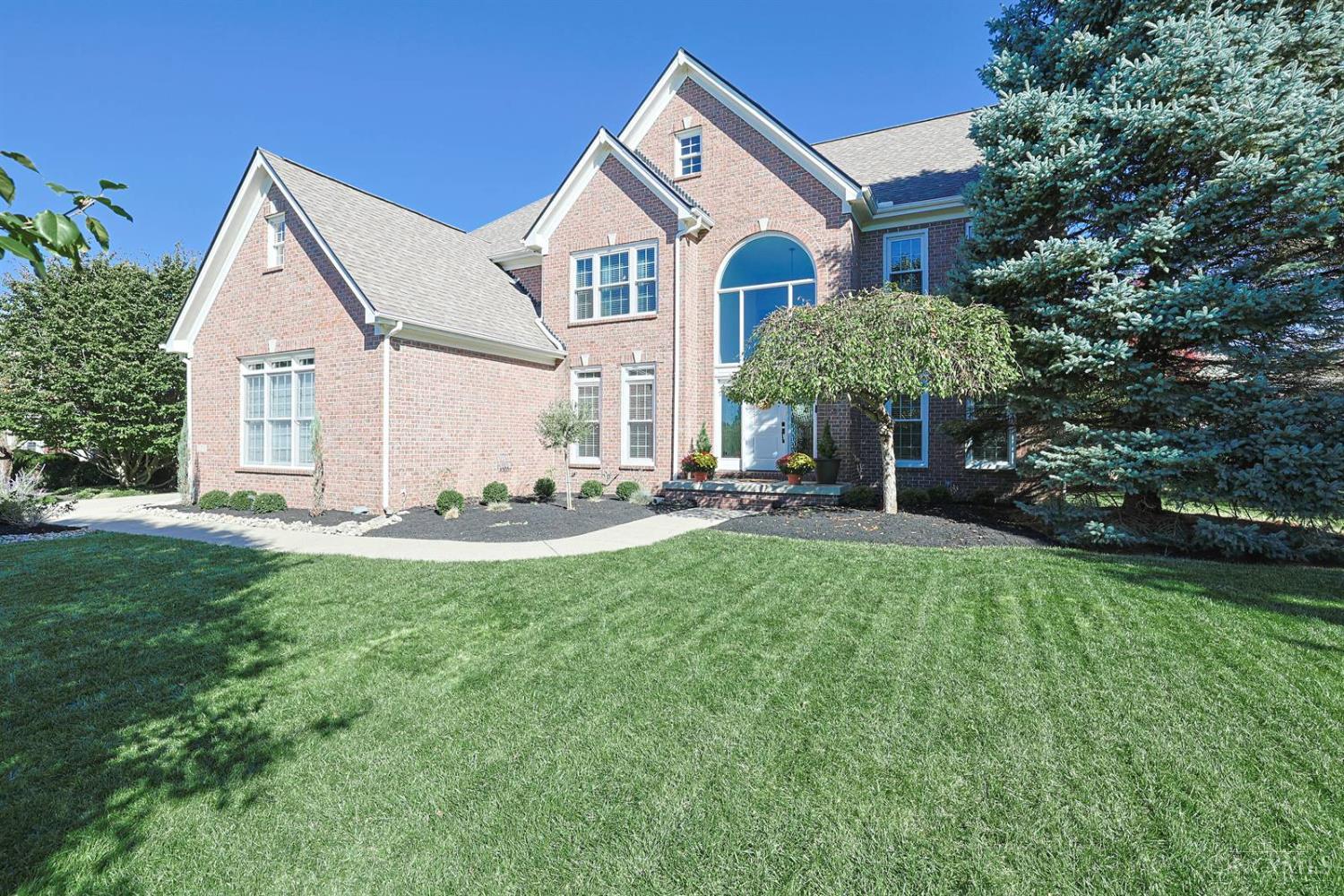 8270 Windsor Trail