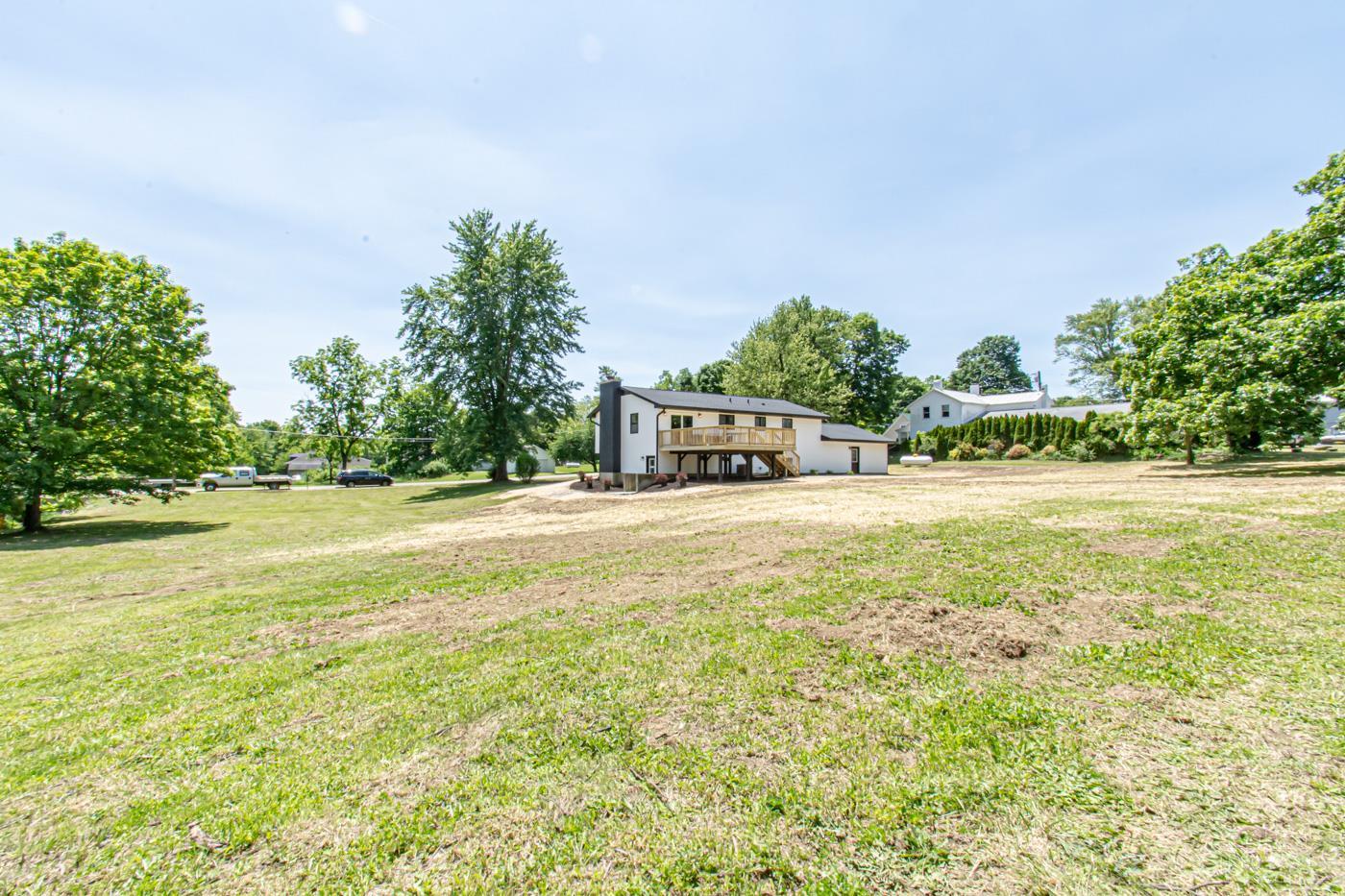 132 W Maple Street, West Elkton, Ohio image 38