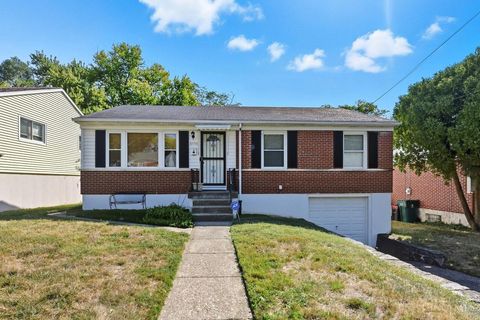 Photo of 5974 Sunridge Drive, Cincinnati, OH 45224 (MLS # 1855687)