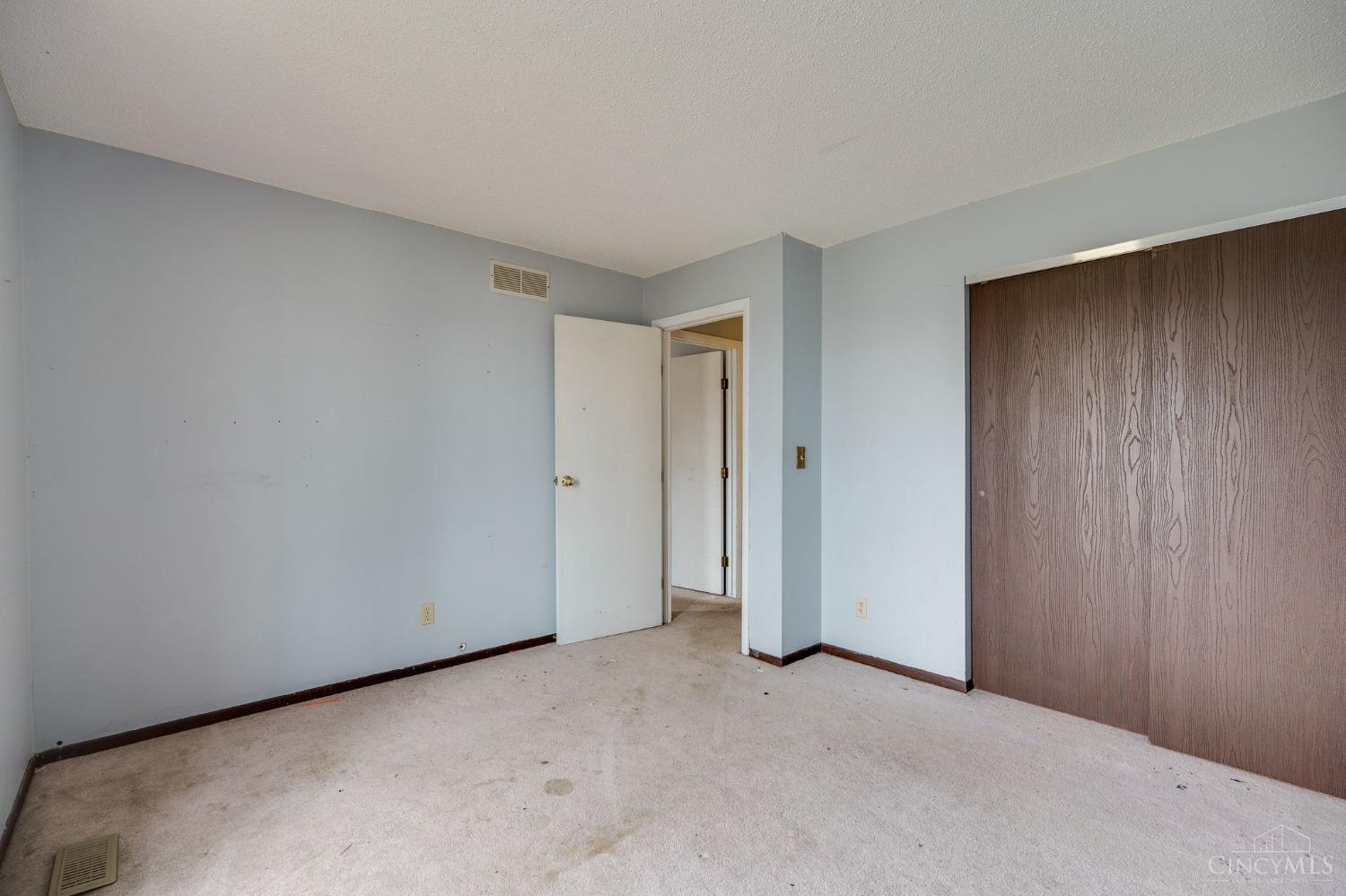1 Marlou Drive #3, Hamilton, Ohio image 28