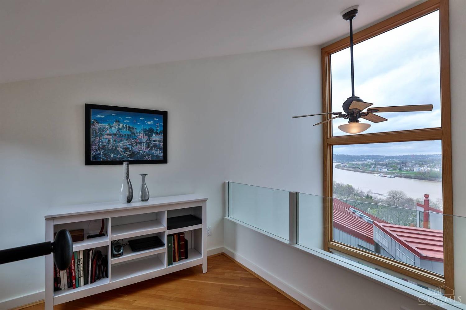 1026 Hatch Street, Cincinnati, Ohio image 30