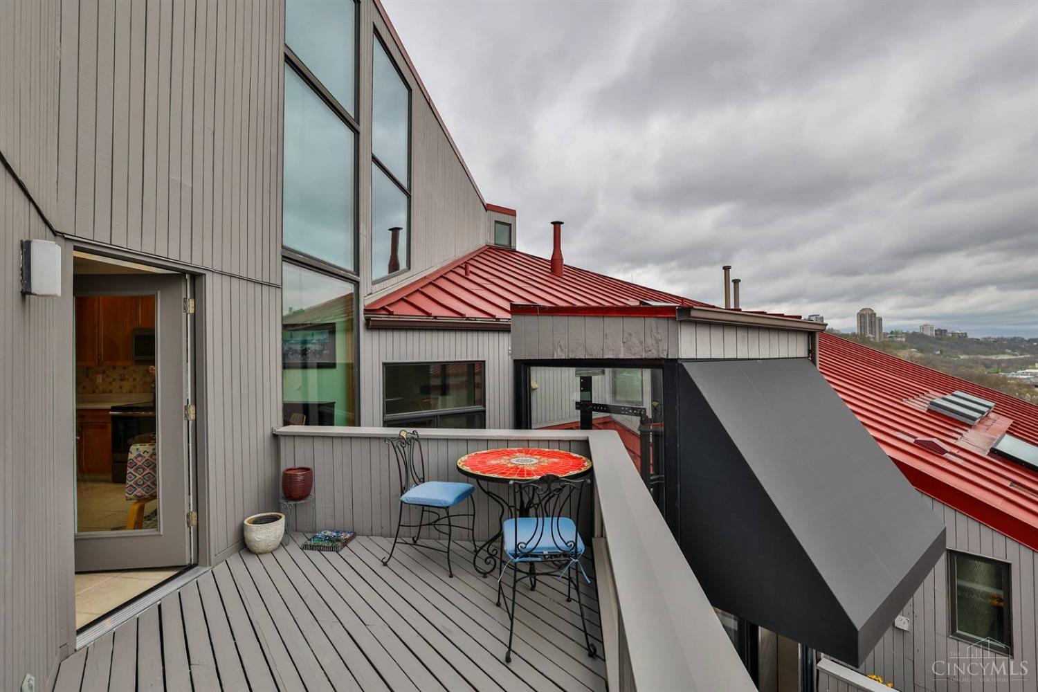 1026 Hatch Street, Cincinnati, Ohio image 39