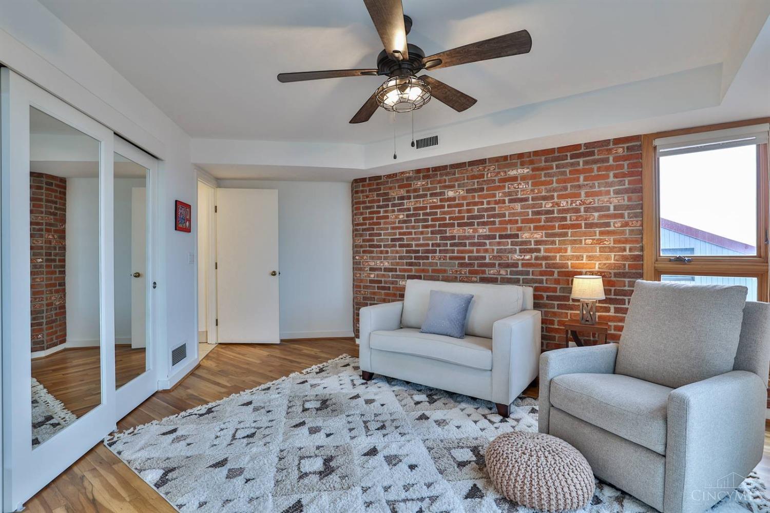 1026 Hatch Street, Cincinnati, Ohio image 28