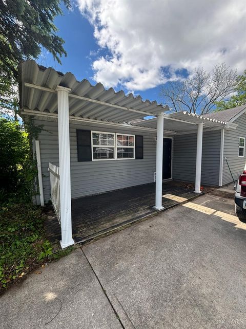 8405 Pippin Cincinnati OH 45239