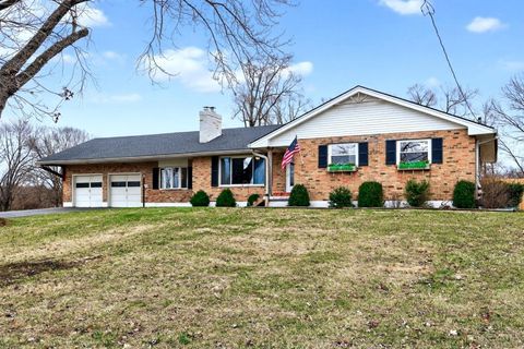 Photo of 2028 Union Road, Lebanon, OH 45044 (MLS # 1866324)