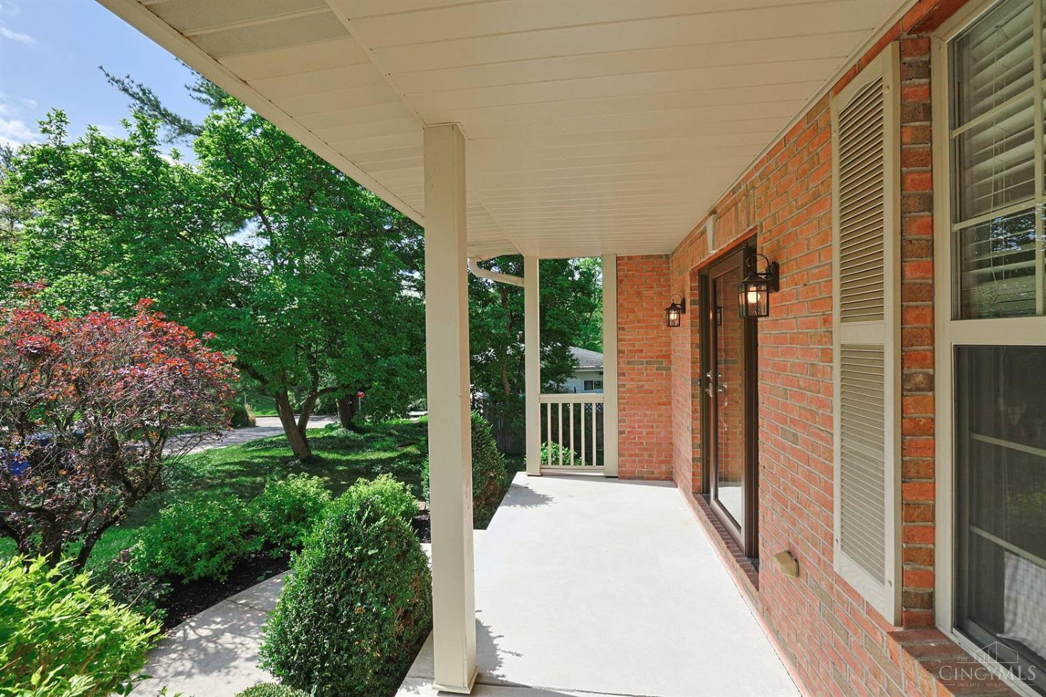 1919 Highcliff Court