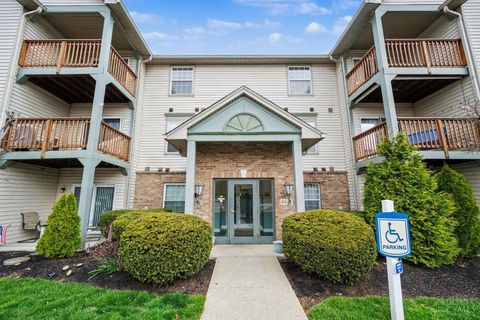 4931 N Arbor Woods Court 105 Green Twp OH 45248