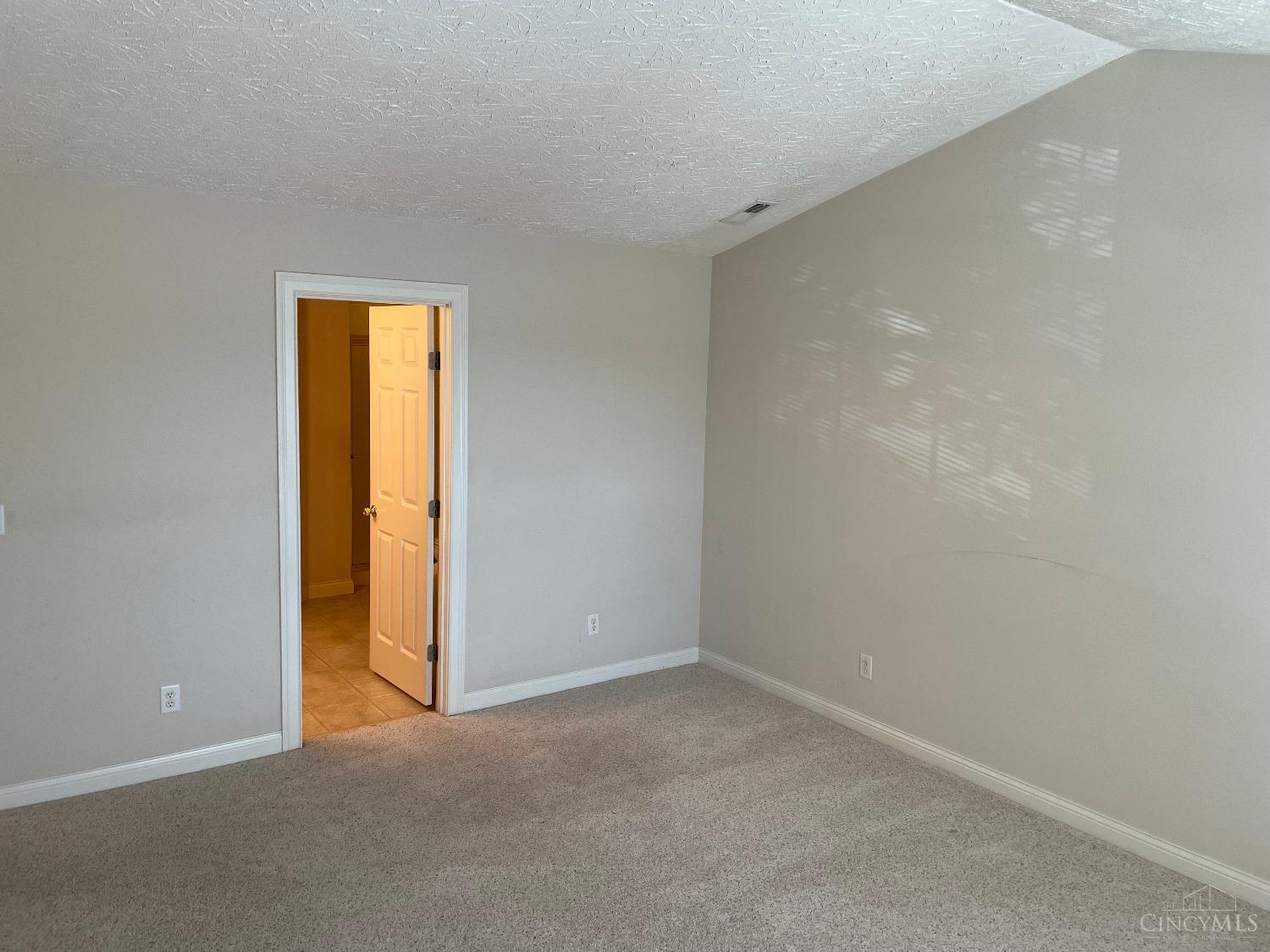 8033 Pinnacle Point Drive #203, West Chester, Ohio image 5