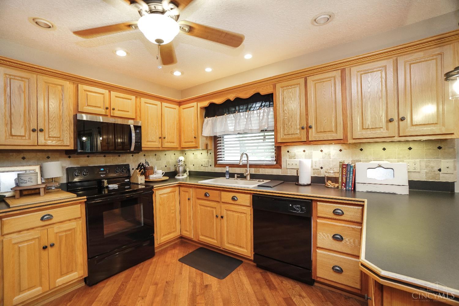27202 State Road 46, Batesville, Indiana image 17