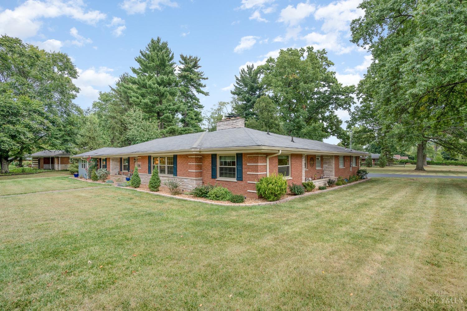 8420 Arborcrest Drive, Amberley, Ohio image 4