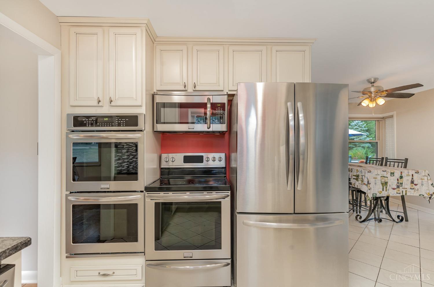 8420 Arborcrest Drive, Amberley, Ohio image 15
