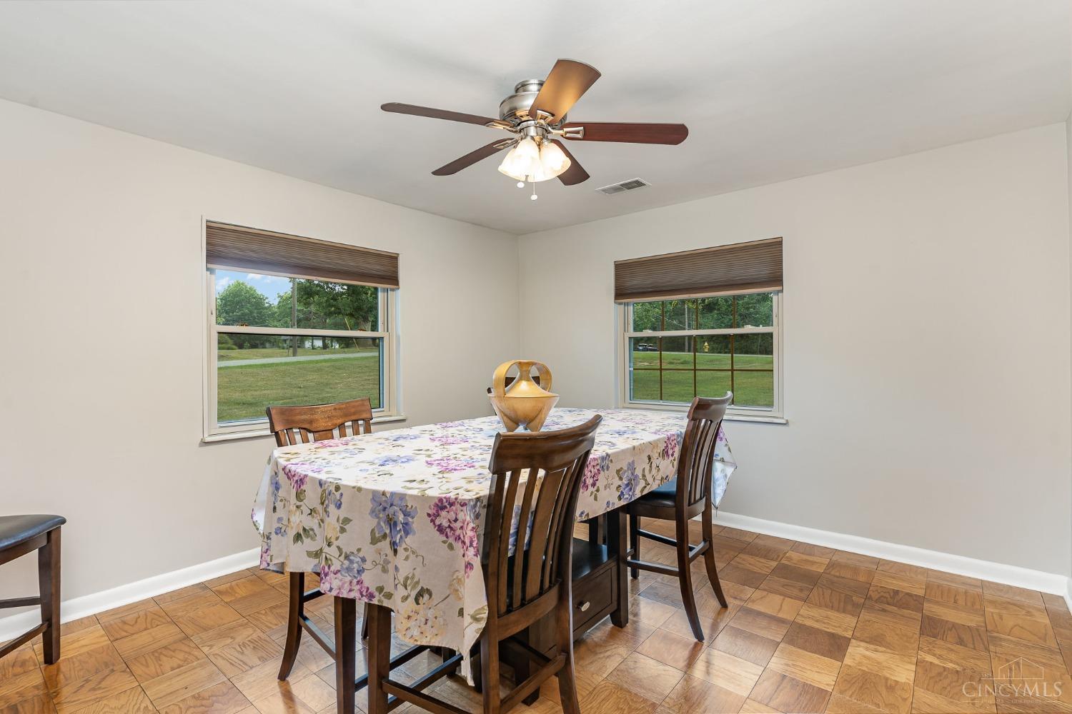 8420 Arborcrest Drive, Amberley, Ohio image 7
