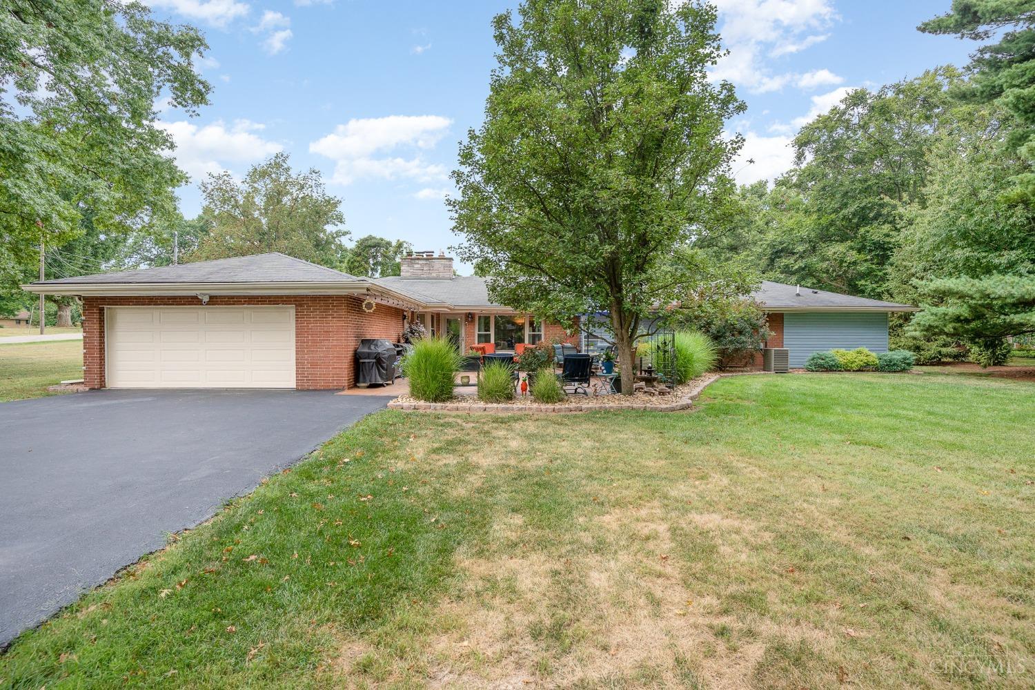 8420 Arborcrest Drive, Amberley, Ohio image 5
