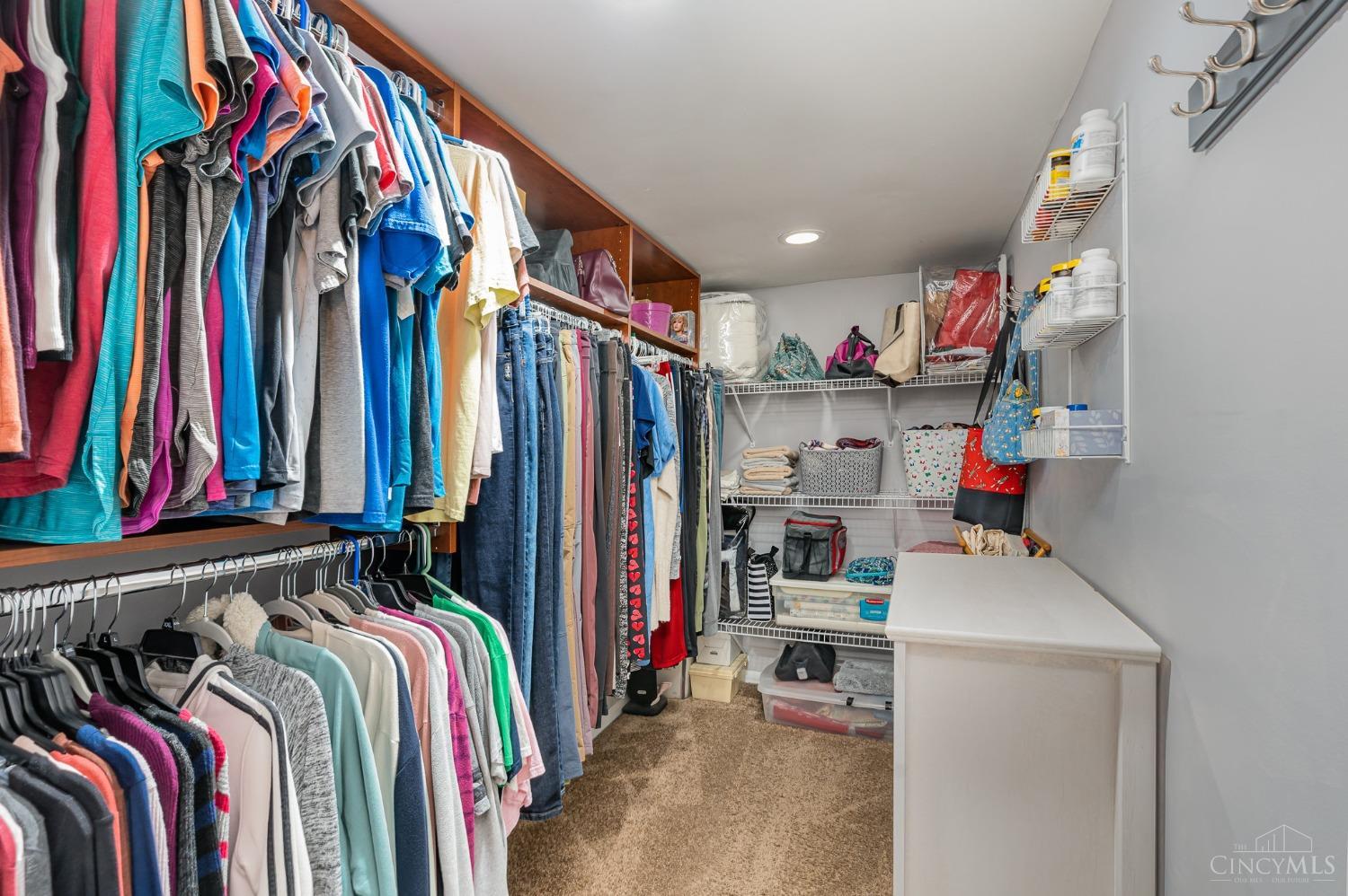 8420 Arborcrest Drive, Amberley, Ohio image 29