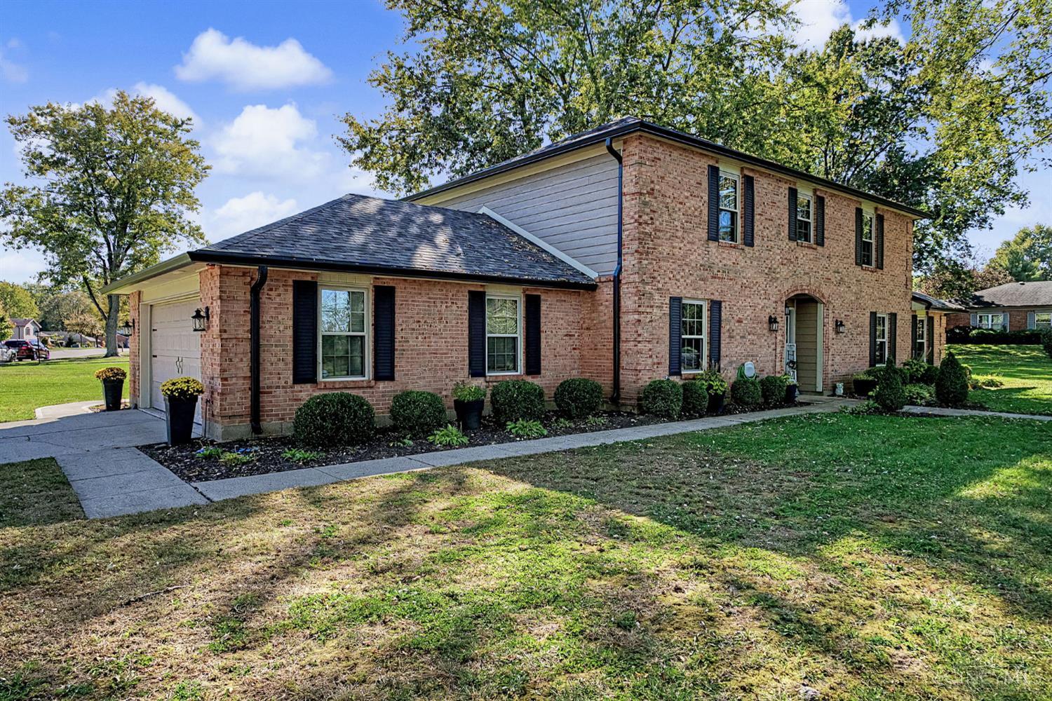 615 Queensgate Road