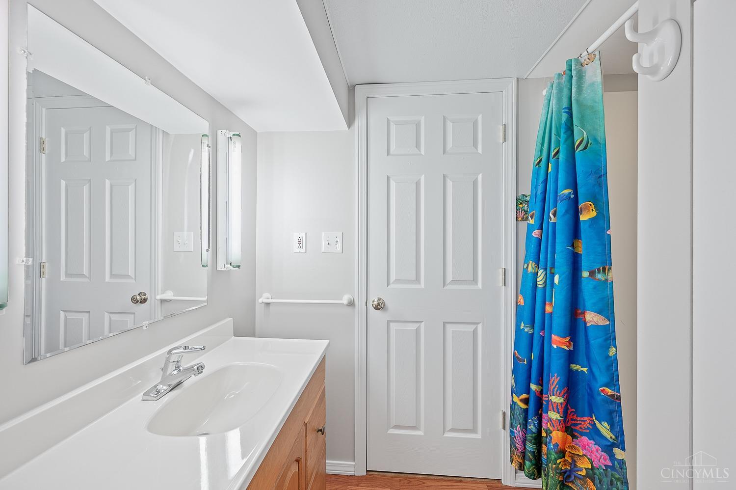 5931 Kay Drive, Fairfield, Ohio image 32