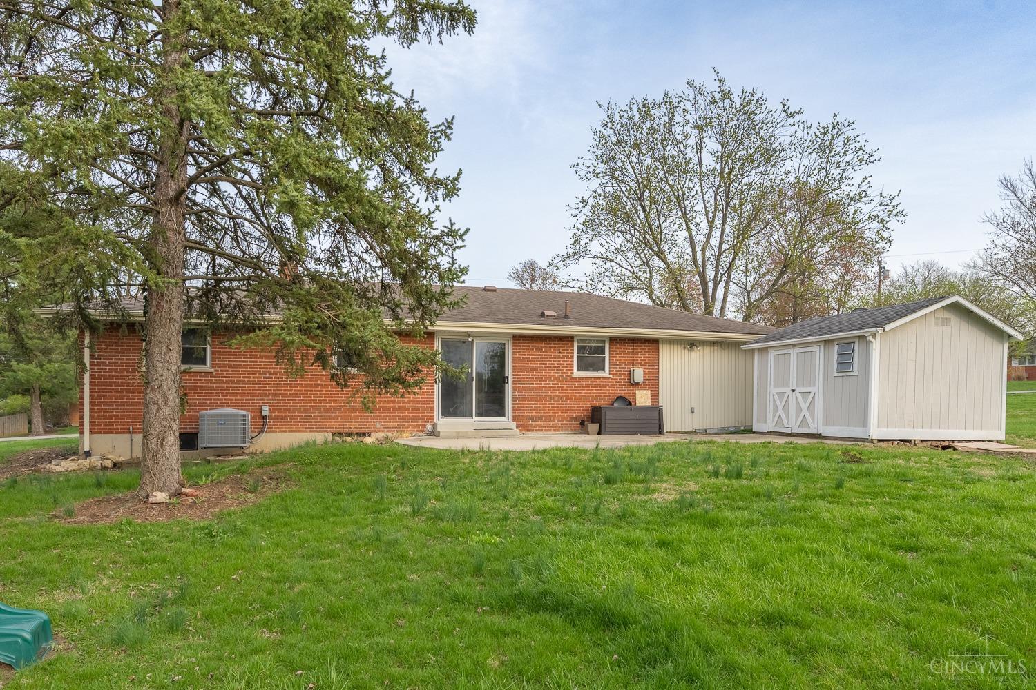 5931 Kay Drive, Fairfield, Ohio image 38