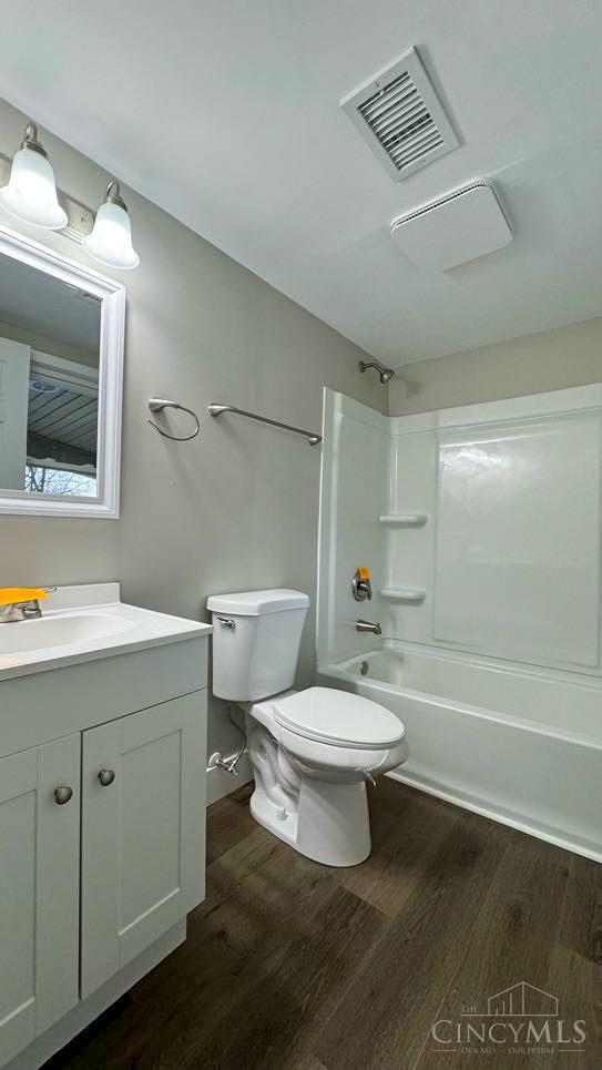 6780 E Walnut Street, Bethel Twp, Ohio image 12