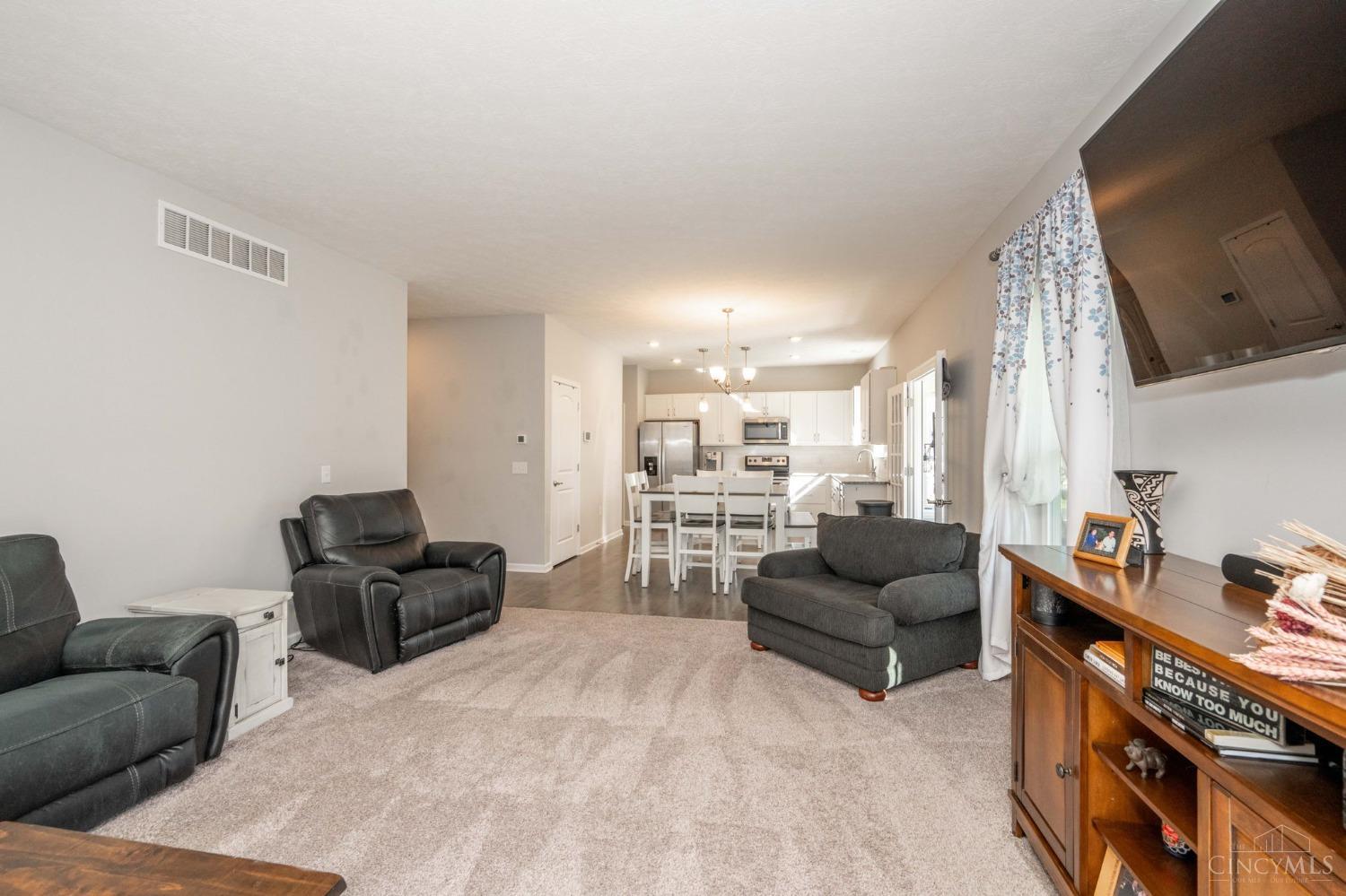 5525 W Mills Drive, Miami Twp, Ohio image 9