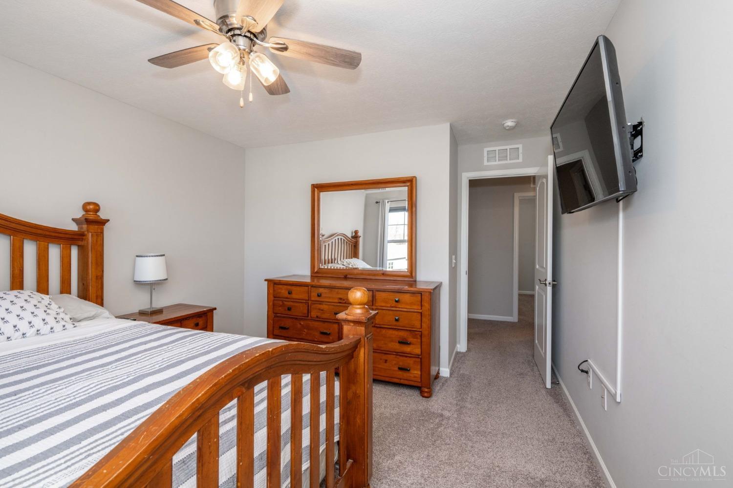 5525 W Mills Drive, Miami Twp, Ohio image 21