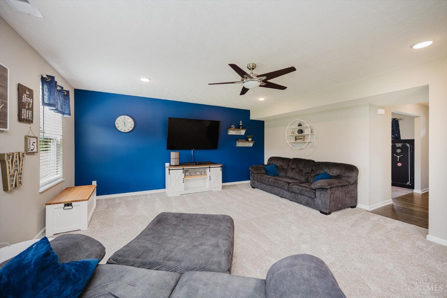 811 Prescot Circle, Trenton, Ohio image 14