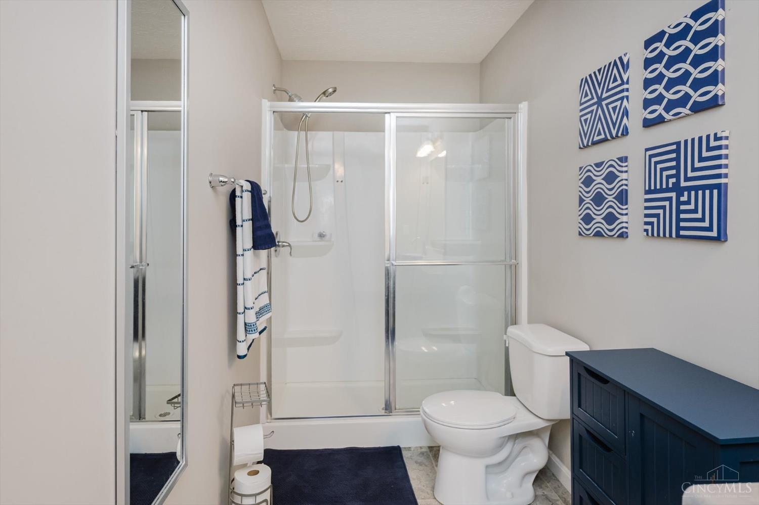 811 Prescot Circle, Trenton, Ohio image 34
