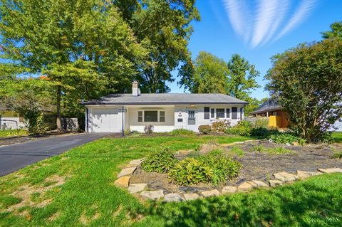 6604 Ambar Avenue Cincinnati OH 45230