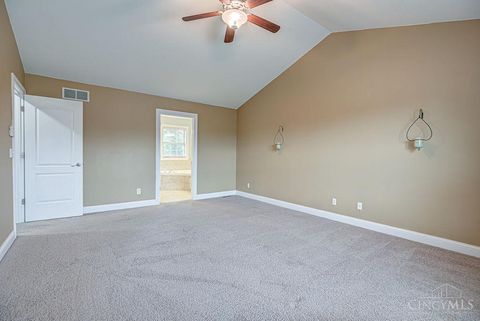 Single Family Residence in Ross Twp OH 3912 Fox Den Court 17.jpg