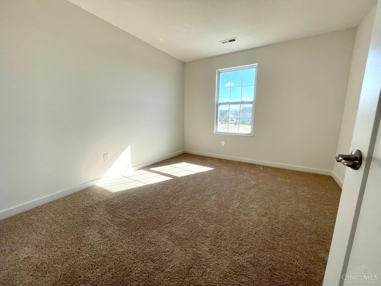 160 Magnolia Lane, Springboro, Ohio image 10