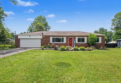 Homes For Sale - 8597 Prilla Lane<br/> Anderson Twp, OH 45255