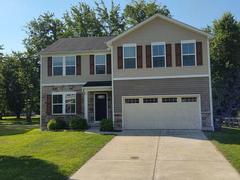 Homes For Sale - 1504 Winwood Drive<br/> Loveland, OH 45140